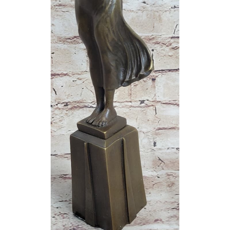 Greek Roman Art Sculpture Woman Holding Up Laurels Wreath Crown Bronze Figure Statue