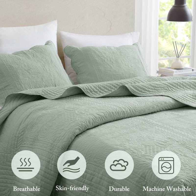 Madison Park Marino 3 Piece Reversible Scalloped Edge Quilt Set