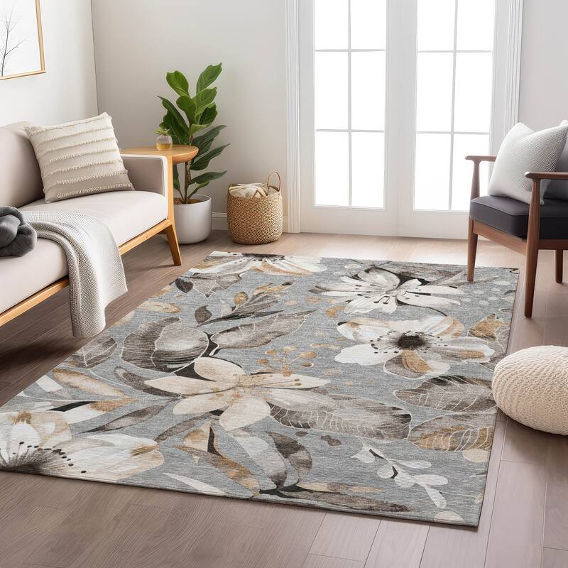 Machine Washable Indoor/ Outdoor Floral Chantille Rug