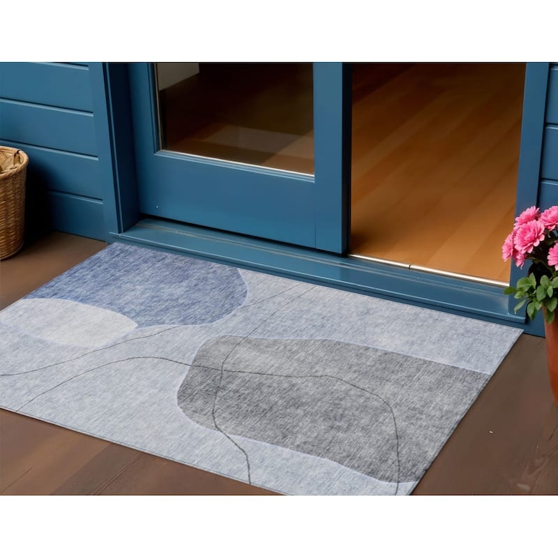 HomeRoots Abstract Transitional Rectangle Outdoor Rug - 3' x 5'