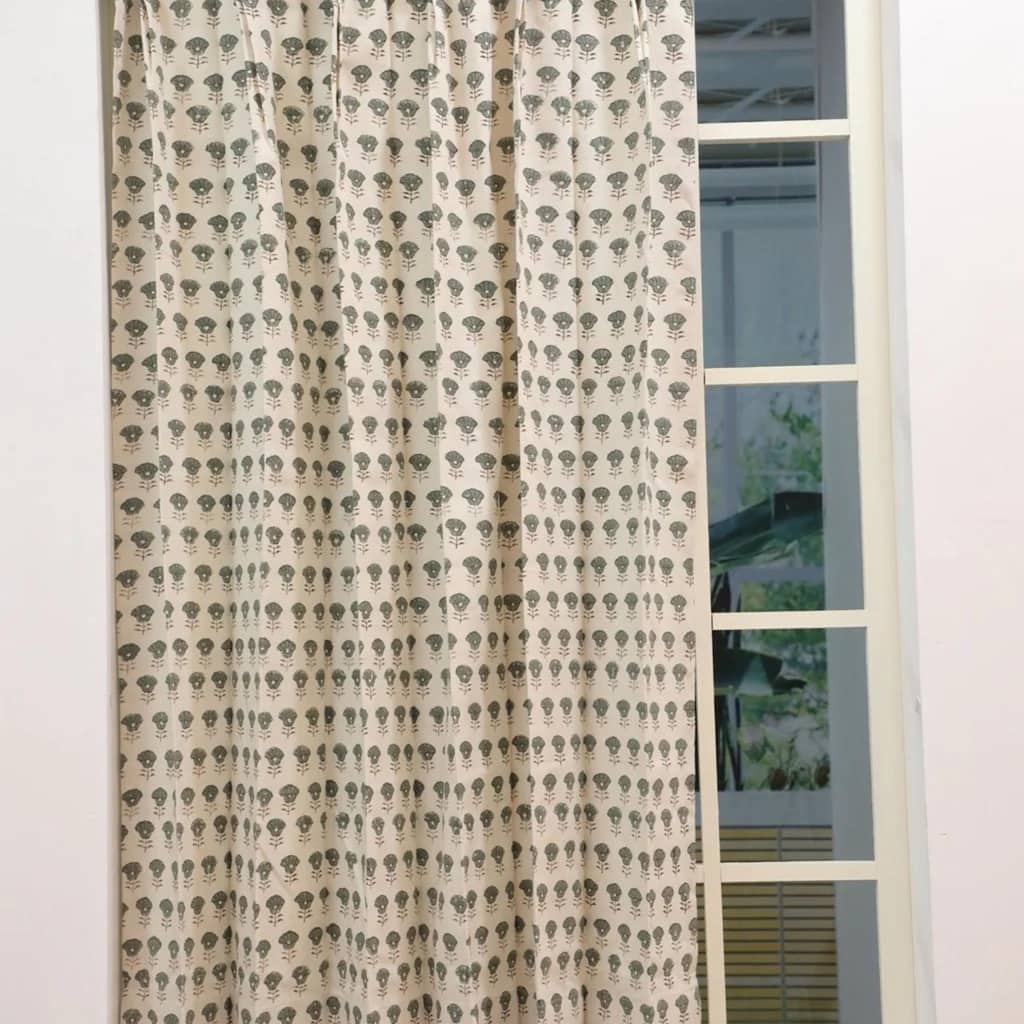 Fabdivine Handmade 2 Pleated Curtain Perfect for Hanging Window or Room Décor Floral Drape