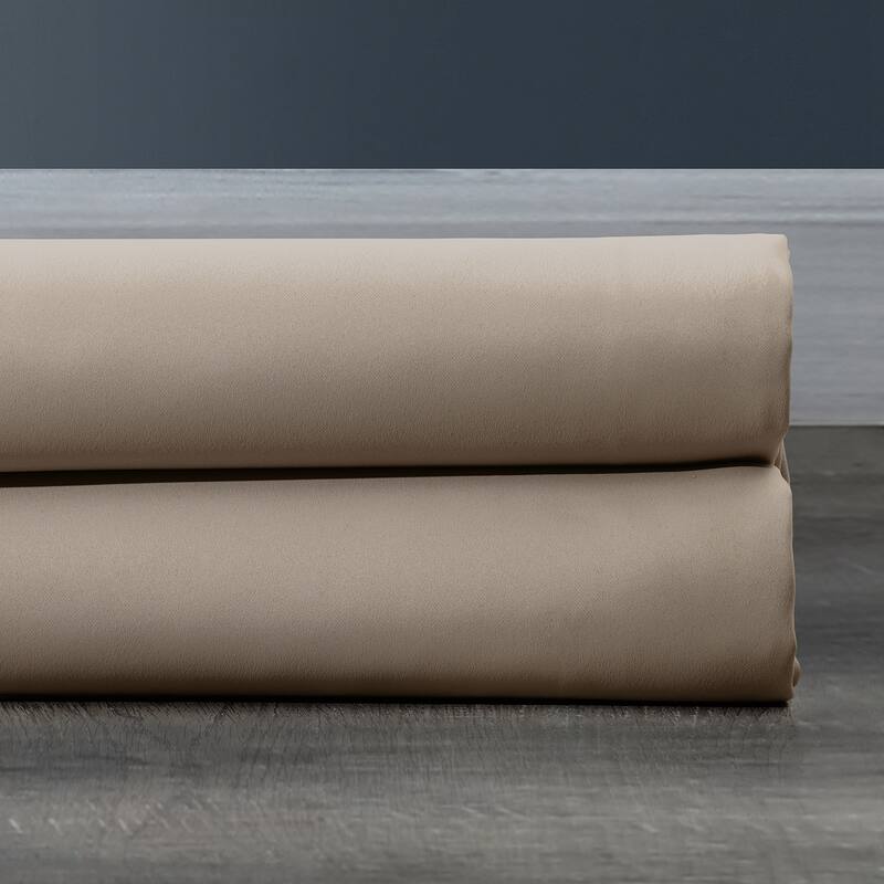 Exclusive Fabrics Extra Wide Room Darkening Grommet 96-inch Curtain (1 Panel)