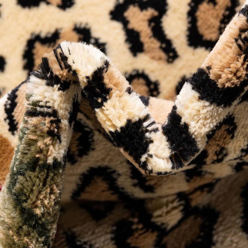 Animal Inspirations Azad Collection Area Rug
