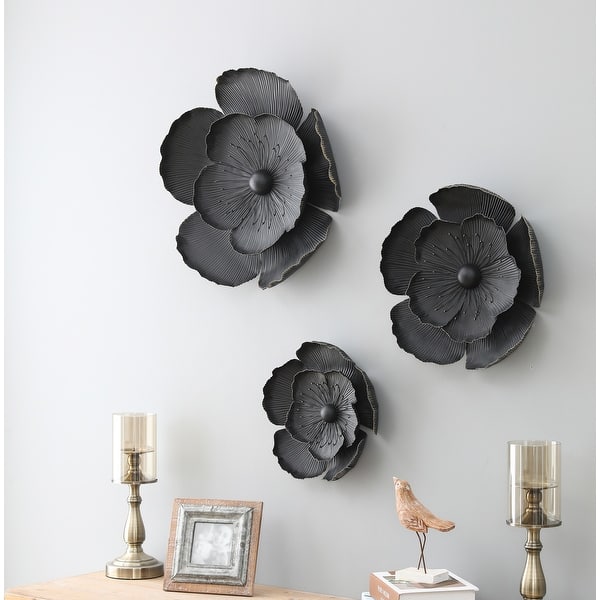 https://ak1.ostkcdn.com/images/products/is/images/direct/257888d77283e7dfdab34b49eae3135b72a14d05/Black-Multi-Size-Metal-Flowers-Wall-Decor-%28Set-of-3%29.jpg?impolicy=medium
