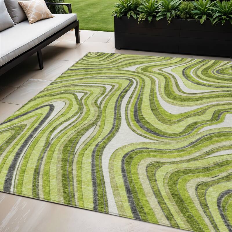 HomeRoots Abstract Transitional Rectangle Outdoor Rug - 5' X 8'