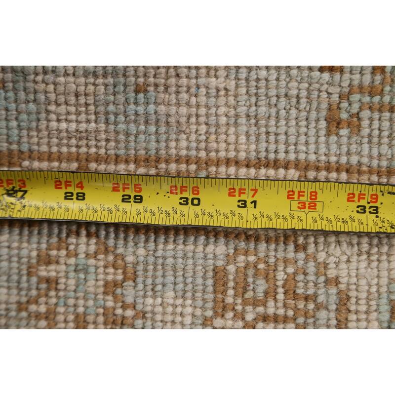 Hand Knotted Oriental 100% Wool Carpet Transitional Medallion Beige & Ivories Oushak Area Rug - 2' 11'' X 2' 0''