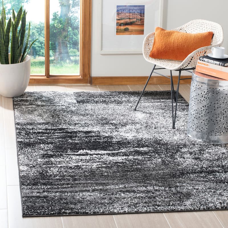 SAFAVIEH Adirondack Brynn Modern Abstract Rug - 5'1" x 7'6" - Silver/Black - Rectangle