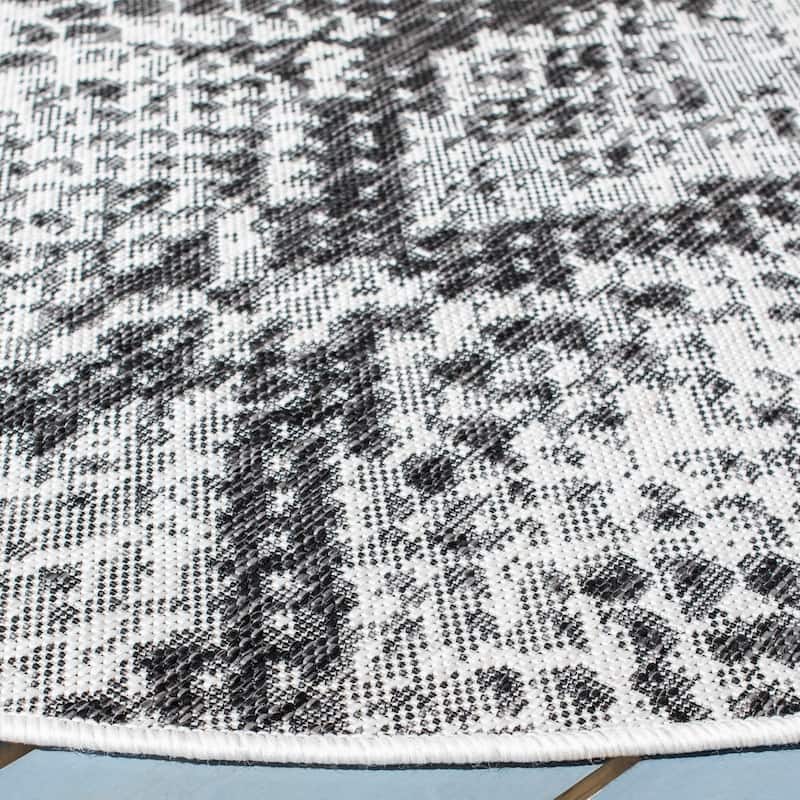 SAFAVIEH Courtyard Katri Indoor/ Outdoor Waterproof Patio Backyard Rug
