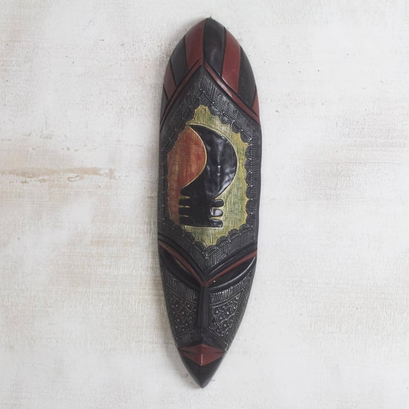 Handmade Vigilant One African wood mask (Ghana)
