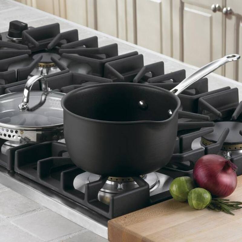 Cuisinart Chef's Classic Nonstick Hard Anodized Cookware 2 Qt. Cook and Pour Saucepan with Cover