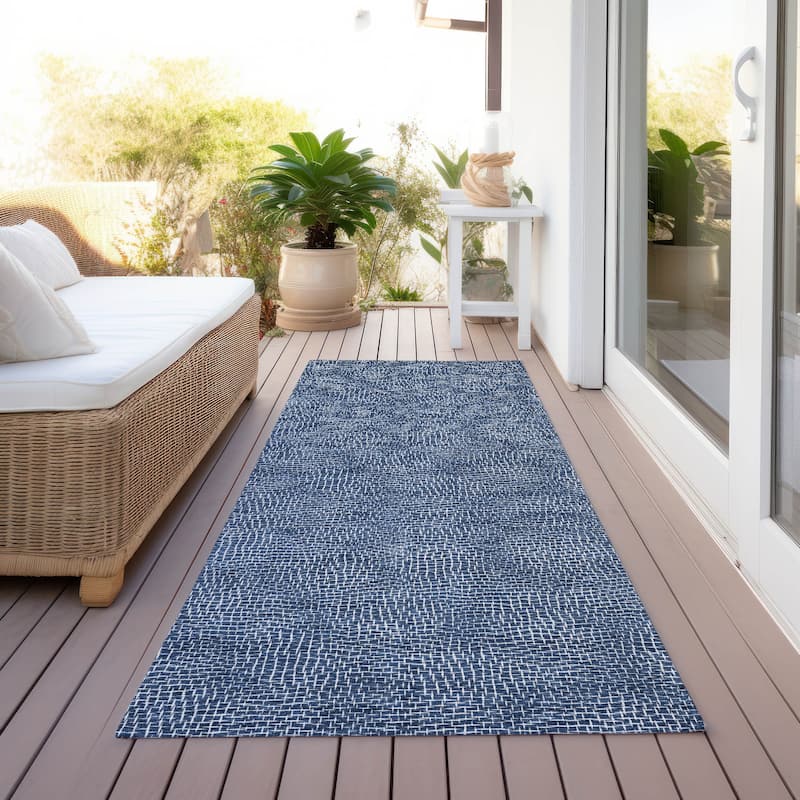 Machine Washable Indoor/ Outdoor Solid Modern Chantille Rug