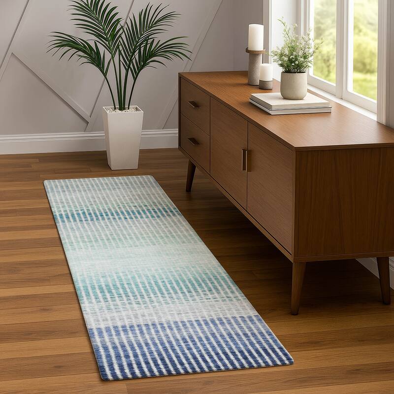 Machine Washable Indoor/ Outdoor Contemporary Stripes Chantille Rug