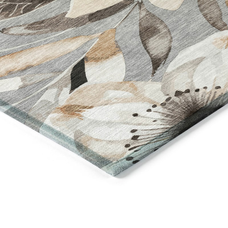 Machine Washable Indoor/ Outdoor Floral Chantille Rug