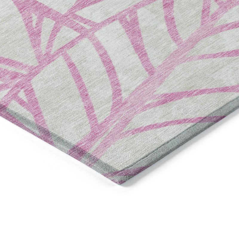 HomeRoots Floral Transitional Rectangle Outdoor Rug