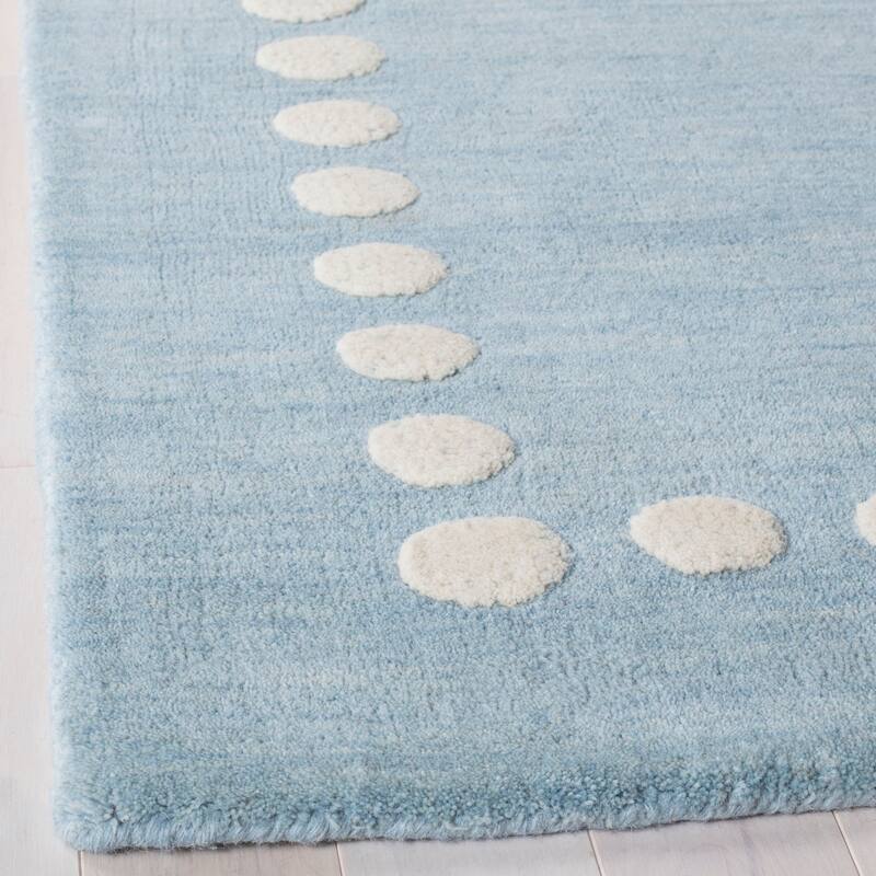 SAFAVIEH Handmade Kids Armanda Wool Rug