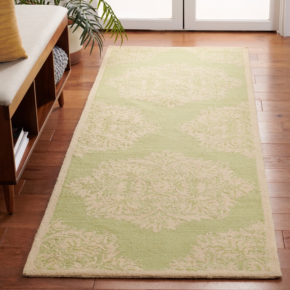 SAFAVIEH Handmade Chelsea Bauke French Country Wool Rug