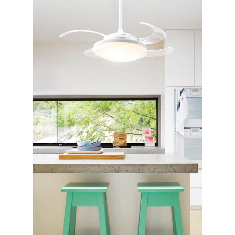 Fanaway Evo2 Retractable 4-blade Lighting with Remote Ceiling Fan