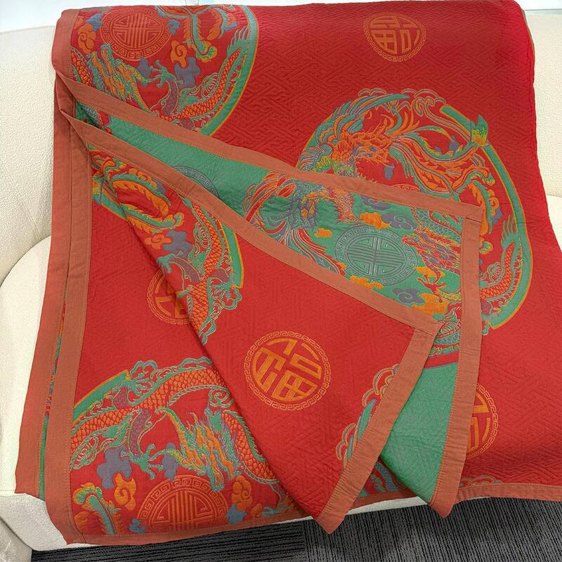 Chic Reverisible Cotton Throw Blanket Red
