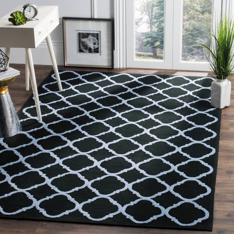 SAFAVIEH Handmade Newport Frida Modern Cotton Rug - 8'6" x 11'6" - Black/Blue