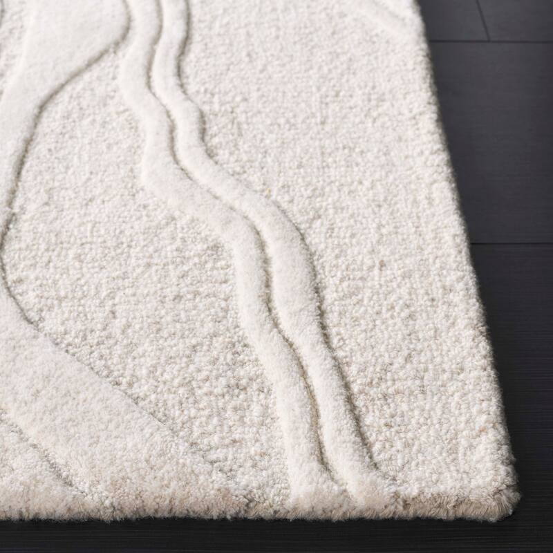 SAFAVIEH Handmade Ebony Josephien Modern Abstract Wool Rug