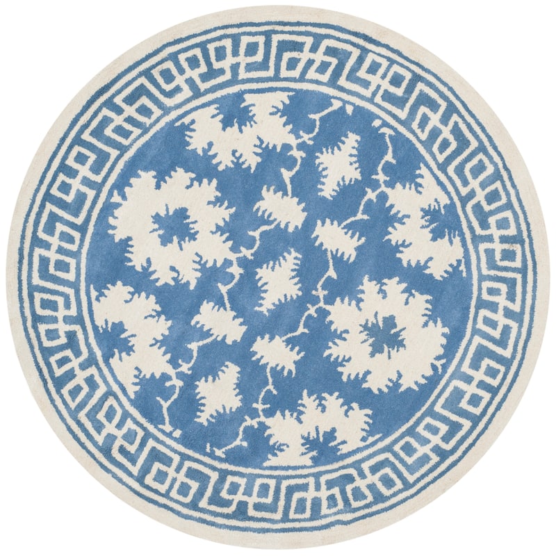 SAFAVIEH Handmade Bella Yosun Modern Floral Wool Rug