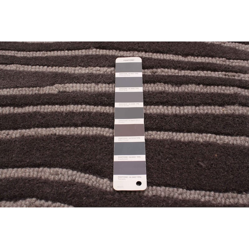 ECARPETGALLERY Hand Tufted Timeless Grey Wool Rug - 6'7 x 8'6