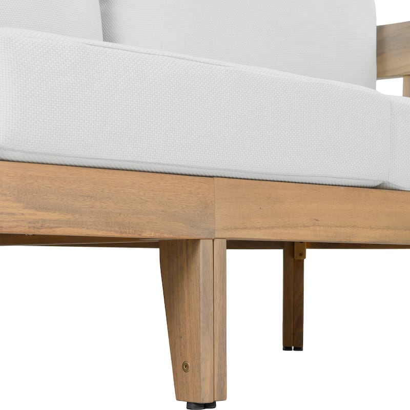 SAFAVIEH Outdoor Living Owen 3 Seater Sofa.