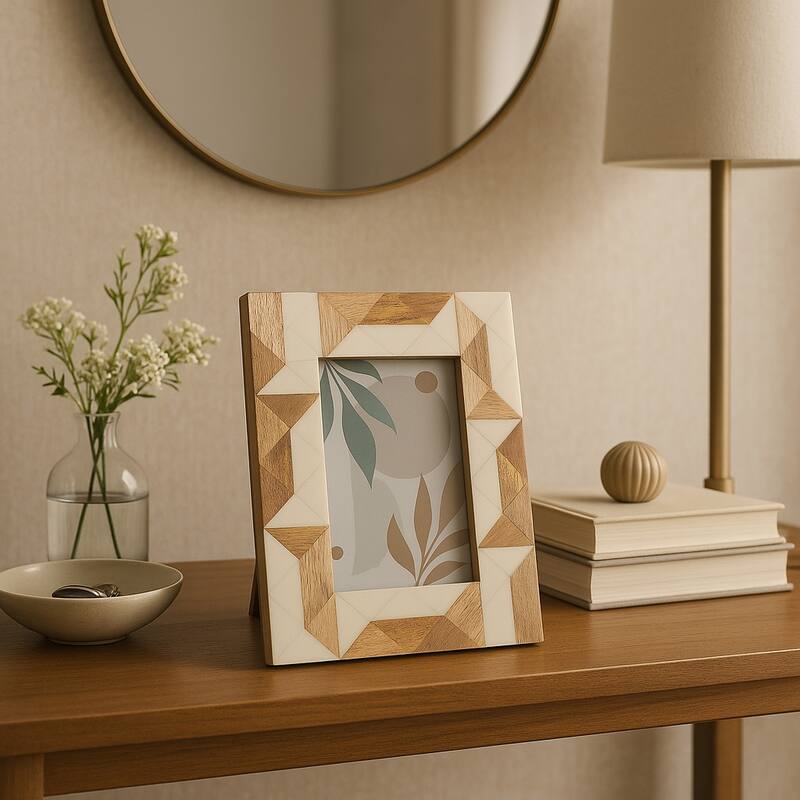 Resin Geometric Design Picture Frame - White, 4x6 in.