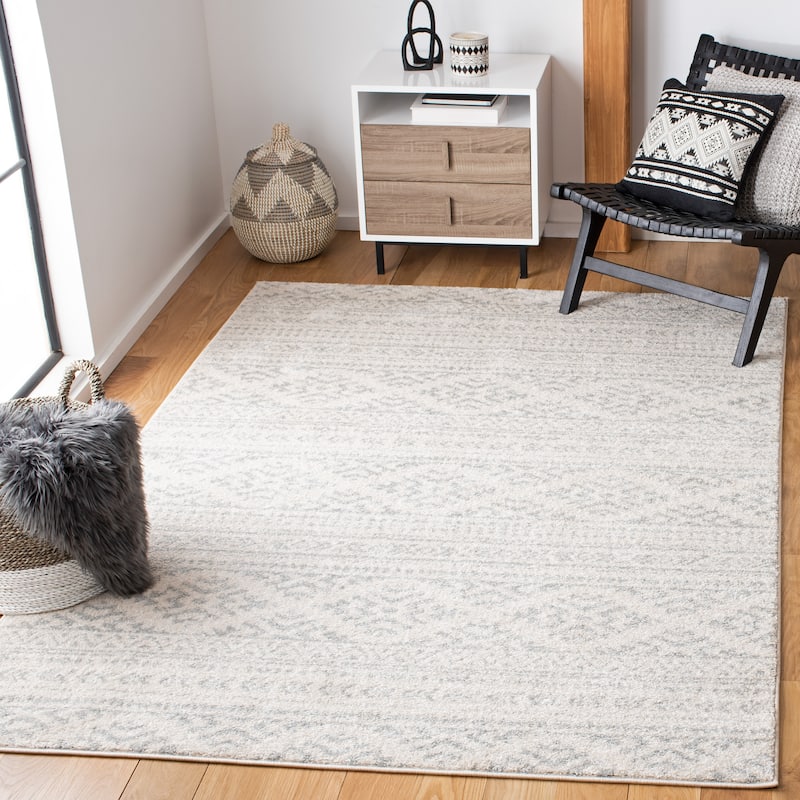 SAFAVIEH Tulum Bora Moroccan Boho Chic Area Rug - 8' x 10' - Ivory/Light Grey