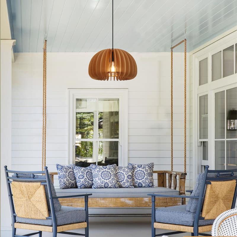 Single-light minimalist wooden pendant lamp with adjustable height