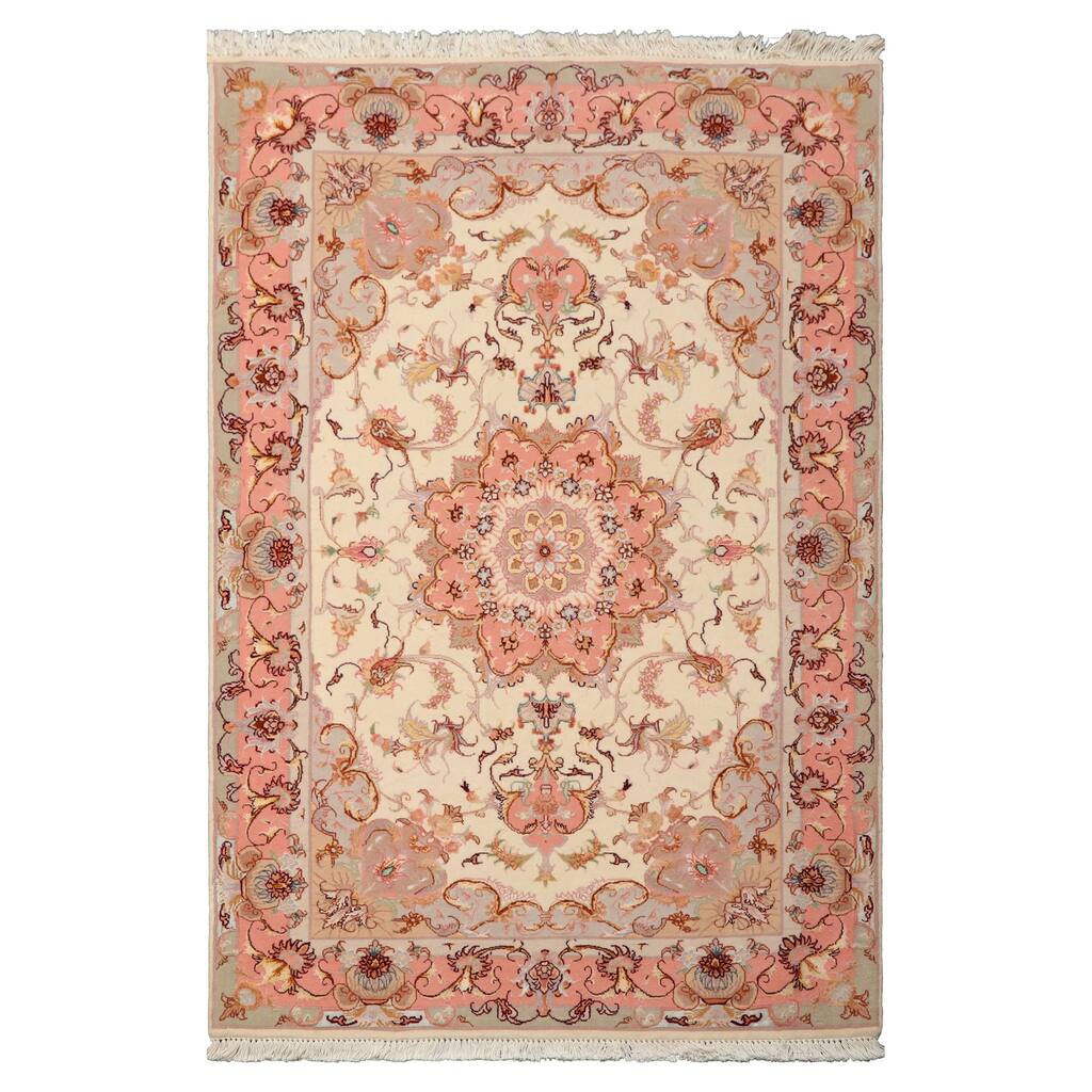 3'5''x5'3'' Hand Knotted Wool Ivory Traditional 300 KPSI Rug - 3' 5'' x 5' 3''