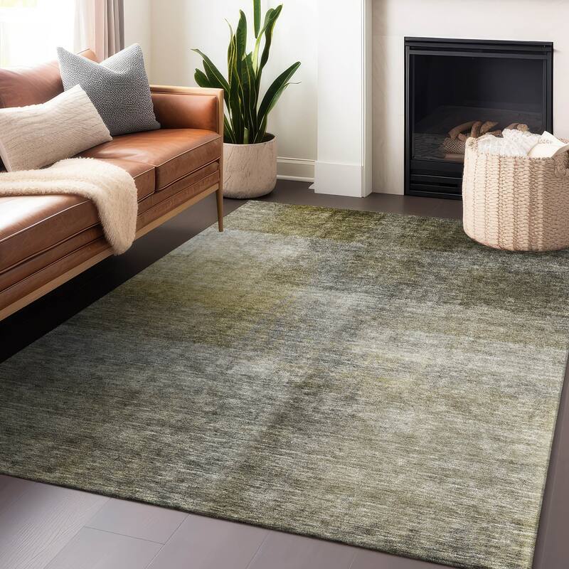Machine Washable Indoor/ Outdoor Abstract Ombre Chantille Rug - Taupe - 8' x 10'