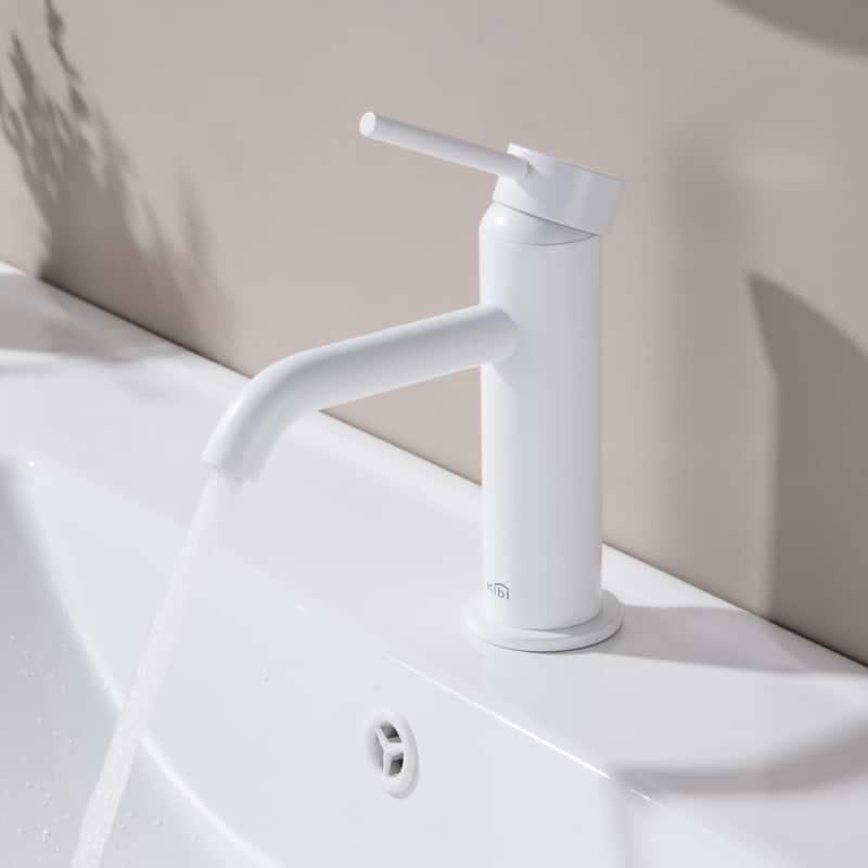 Lead Free Single Handle Bathroom Faucet with Water Hose