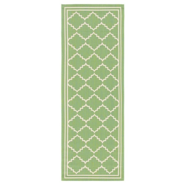 SAFAVIEH Courtyard Celine Indoor/ Outdoor Patio Backyard Rug. Opens flyout.