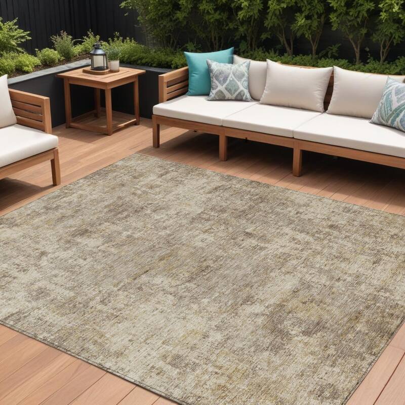 HomeRoots Abstract Transitional Rectangle Outdoor Rug - 8' X 10'