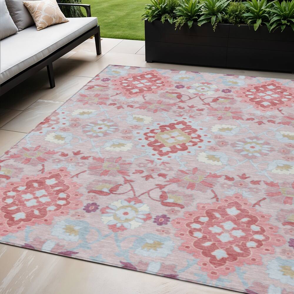 HomeRoots Oriental Traditional Rectangle Outdoor Rug
