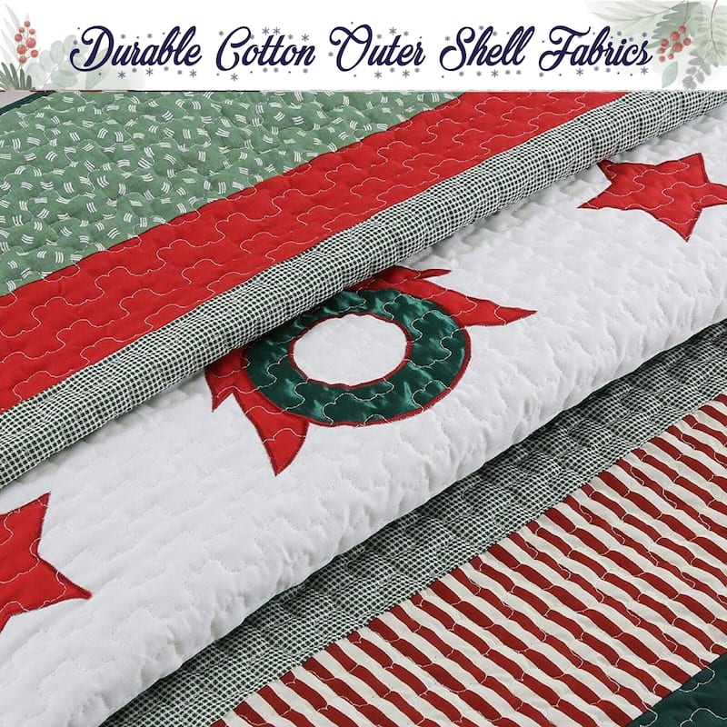 Cozy Line Christmas Wreath 3-Piece Quilt Bedding Set