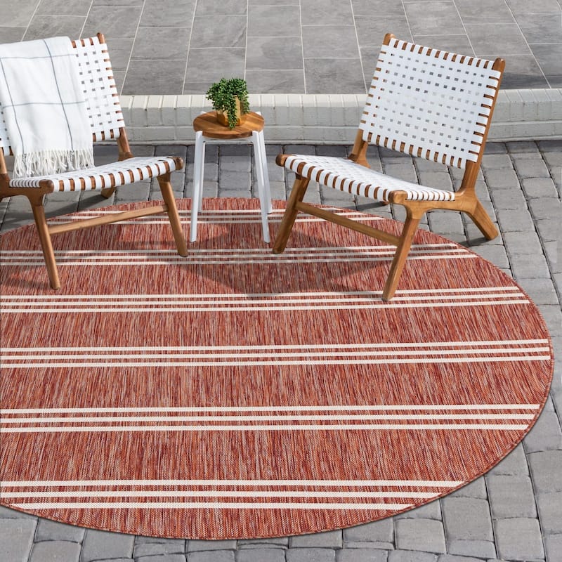 Outdoor Zrand Collection Area Rug - Rust Red - 13' Round