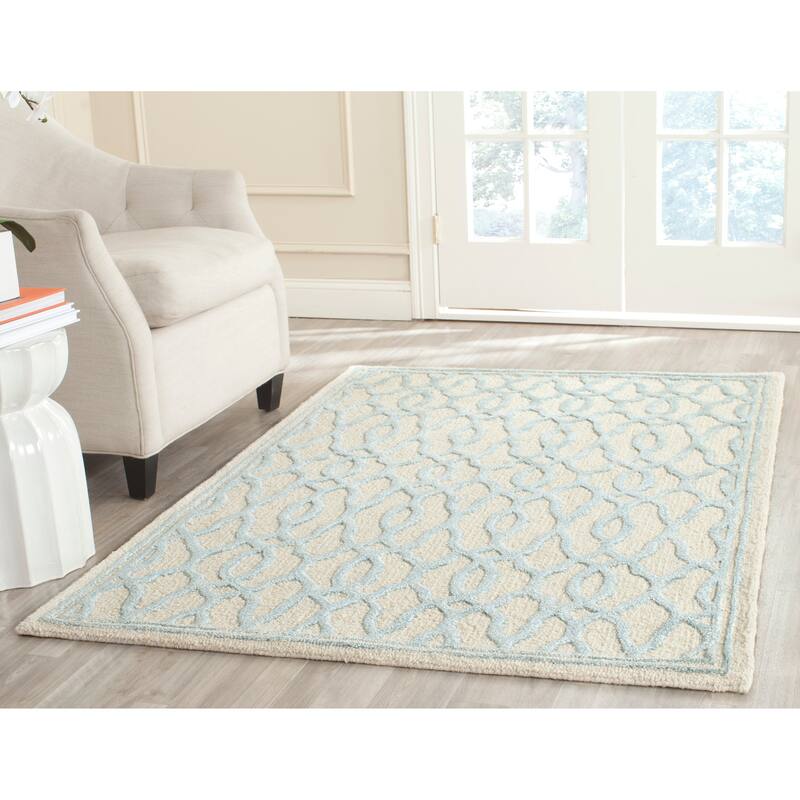 Martha Stewart by SAFAVIEH Handmade Eraclia Imperial Trellis Wool Area Rug