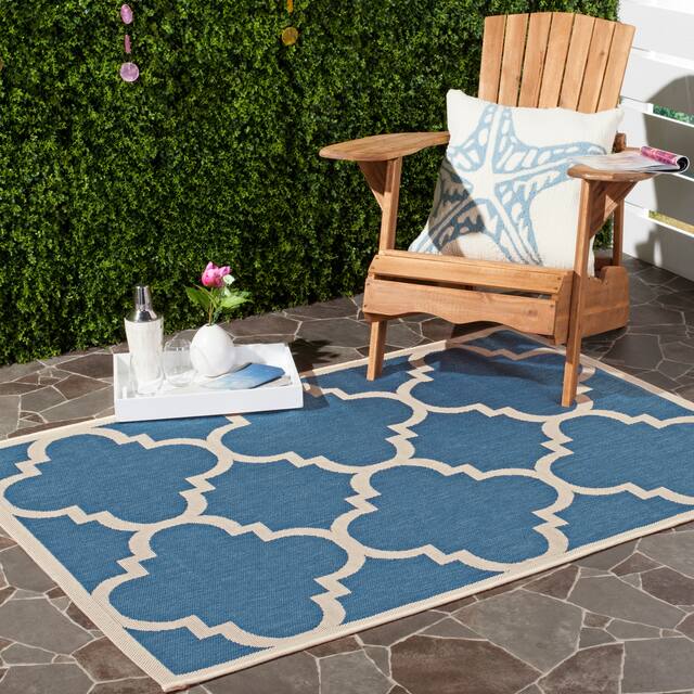 SAFAVIEH Courtyard Maryanne Indoor/ Outdoor Waterproof Patio Backyard Rug - 4' x 5'7" - Blue/Beige
