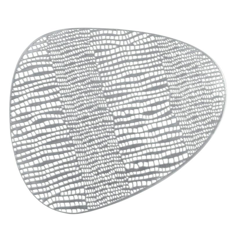 Home Details 4 Pack Oval Pebble Laser Cut Placemat - Silver - 16.4" x 13.2"