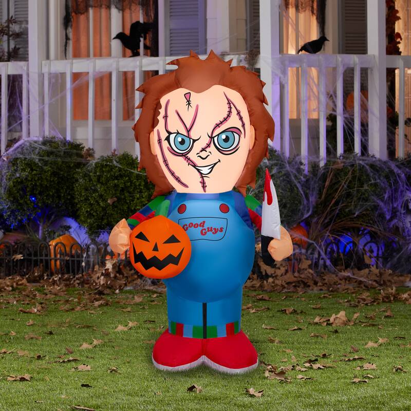 Airblown-Stylized Chucky Holding Pumpkin-Universal