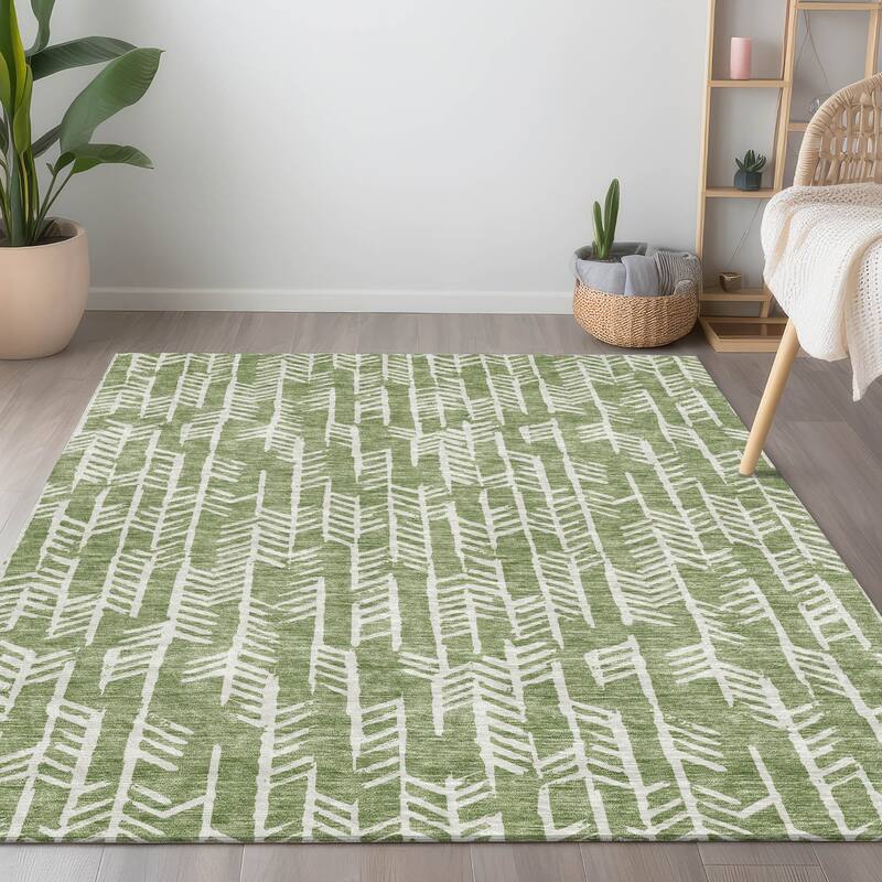 Machine Washable Indoor/ Outdoor Chantille Modern Arrows Rug