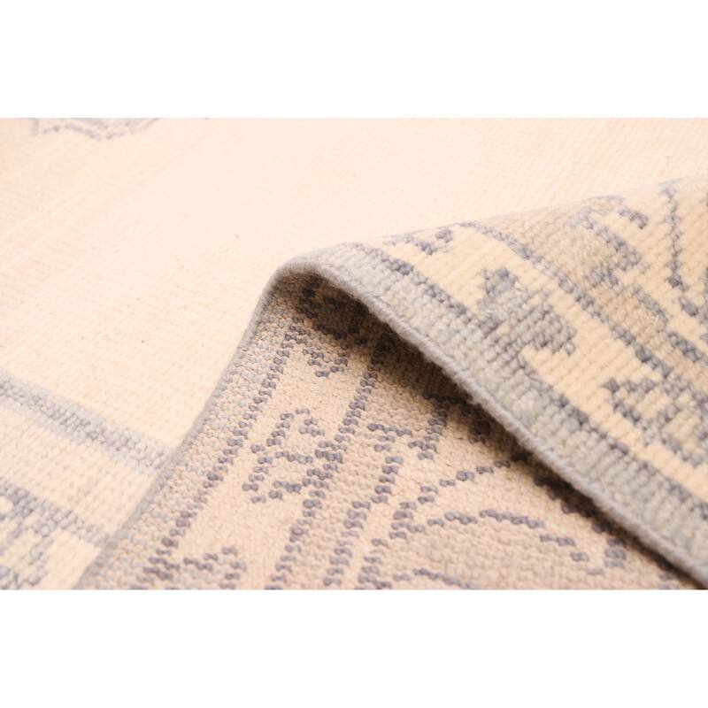 ECARPETGALLERY Hand-knotted Jules Serapi Cream Wool Rug - 8'0 x 9'10