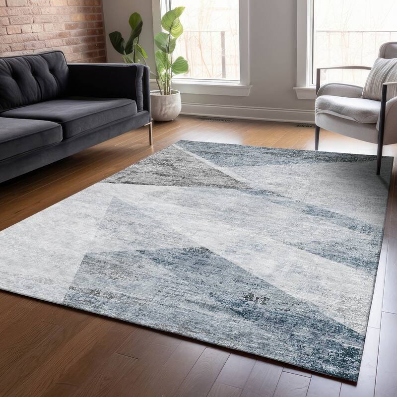 Machine Washable Indoor/ Outdoor Chantille Contemporary Geo Rug