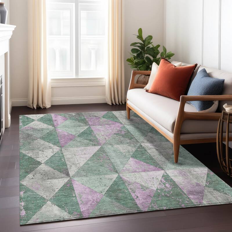 Machine Washable Indoor/ Outdoor Contemporary Diamonds Chantille Rug