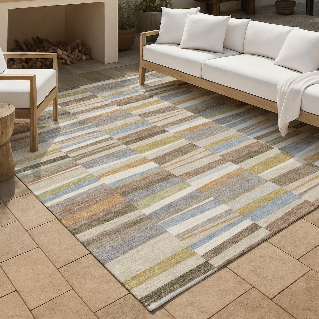 Machine Washable Indoor/ Outdoor Modern Antonito Chantille Rug