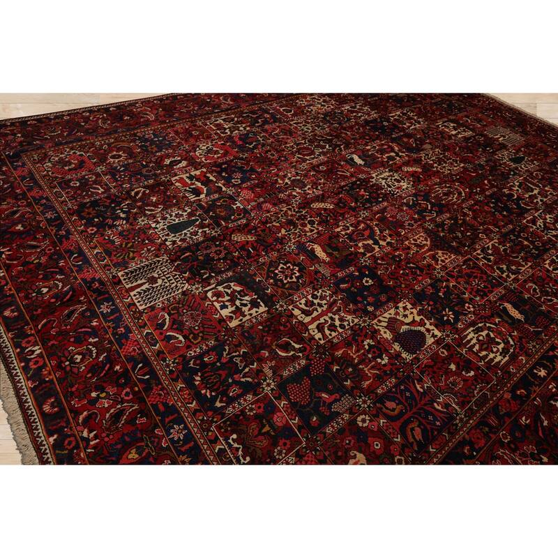 10'8''x13'8'' Hand Knotted Wool Red Bakhtiari Traditional Rug - 10' 8'' x 13' 8''
