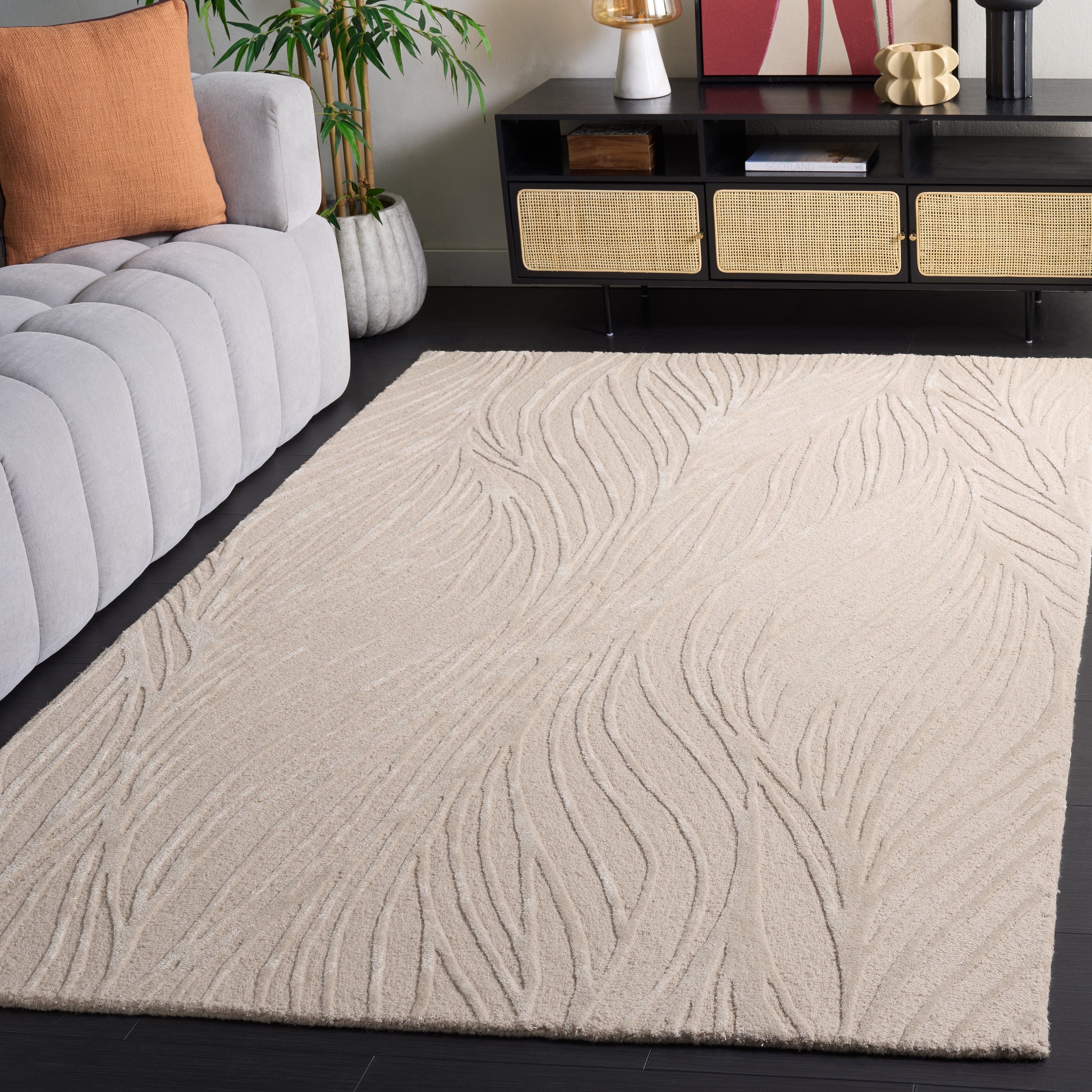 SAFAVIEH Handmade Glamour Fortunata Contemporary Wool Rug