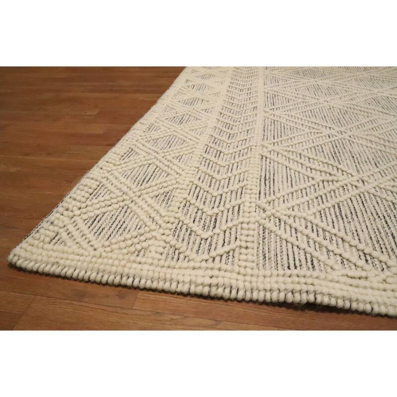 Hand Knotted Oriental 100% Wool Carpet Modern Geometric Beige & Ivories Modern Gotti Design Area Rug - 7' 8'' X 4' 11''
